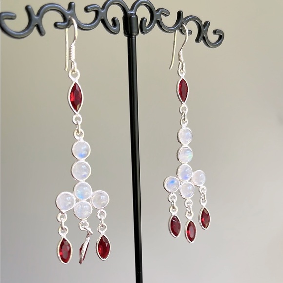 Jewelry - Elegant Moonstone and Garnet in Sterling Silver Dangle Earrings